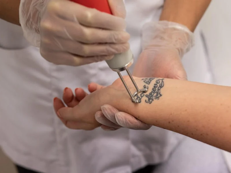 تاثیر تتو بر استخدام و مهاجرت